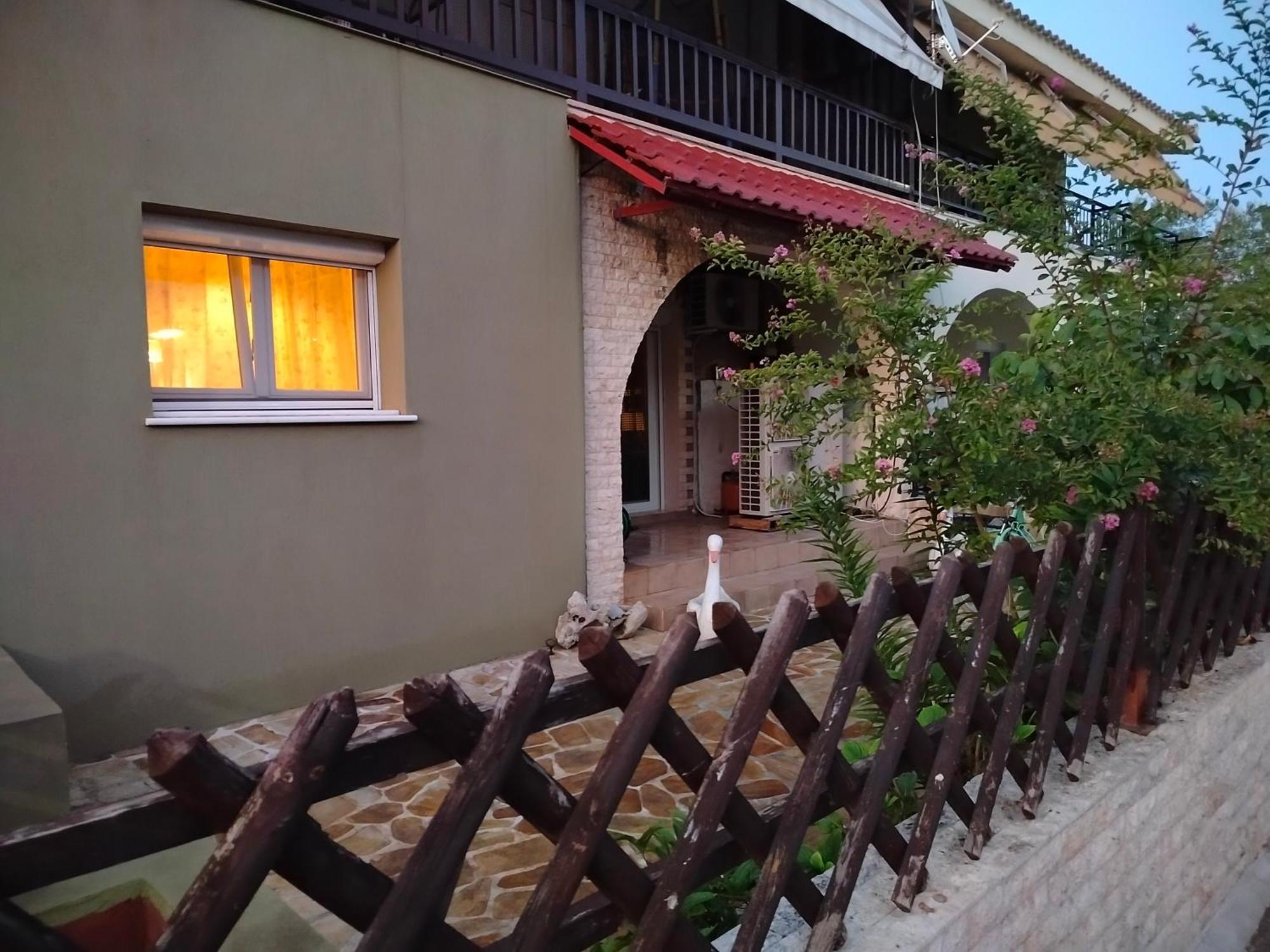 Afrodite Appartement *